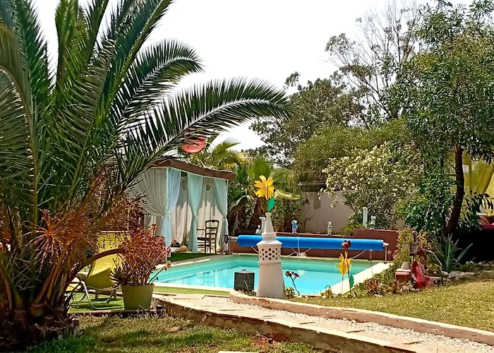 Morphee Valdareina, Piscine Chauffee, Benagil-carvoeiro كارفويرو